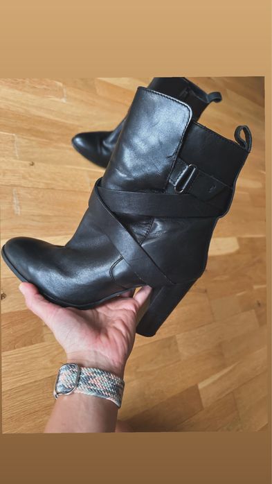 Skórzane botki Reserved rozmiar 40