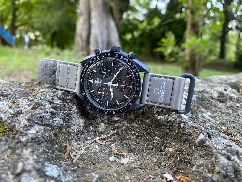Omega x Swatch Mercury: Biocéramique & Cosmic Chromatics