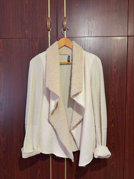 Тепла кофта на зиму