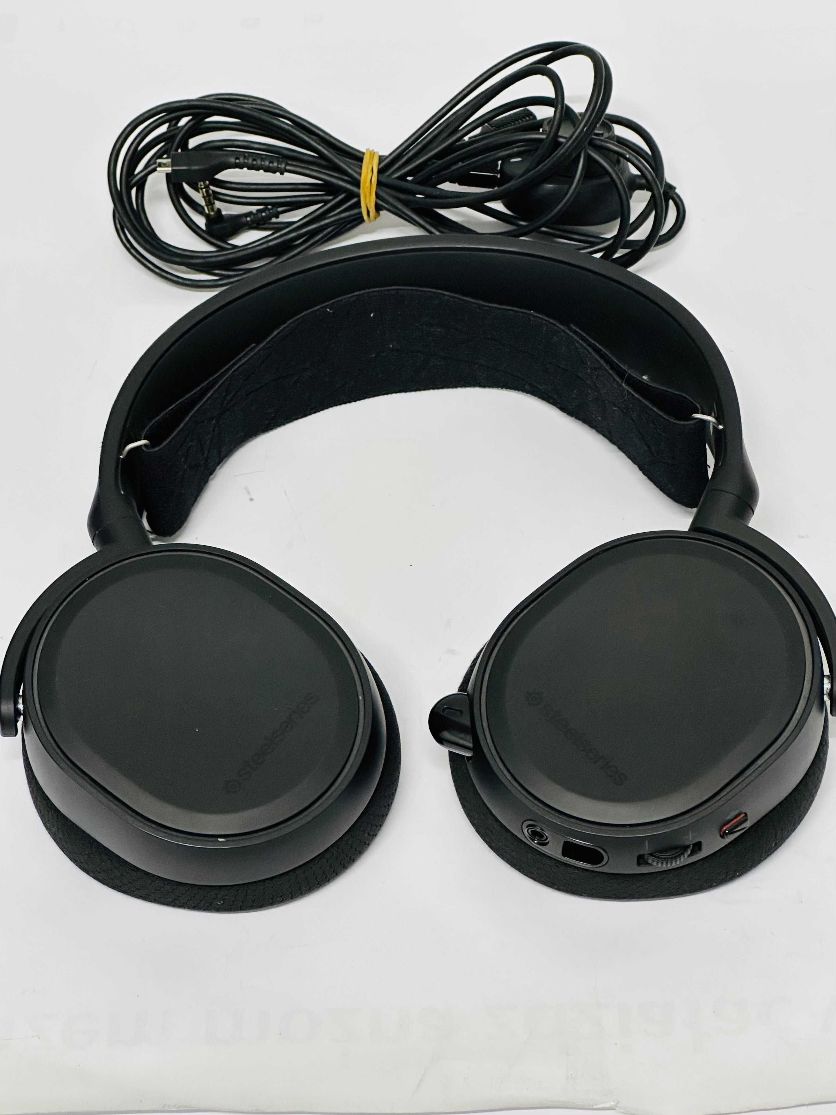 Słuchawki przewodowe SteelSeries Arctis 5 z mikrofonem