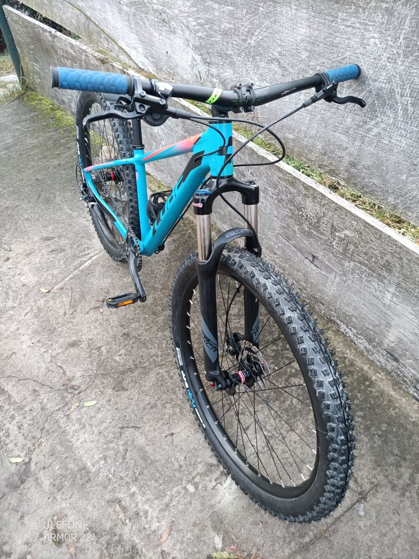 Cube acid 27.5 XS