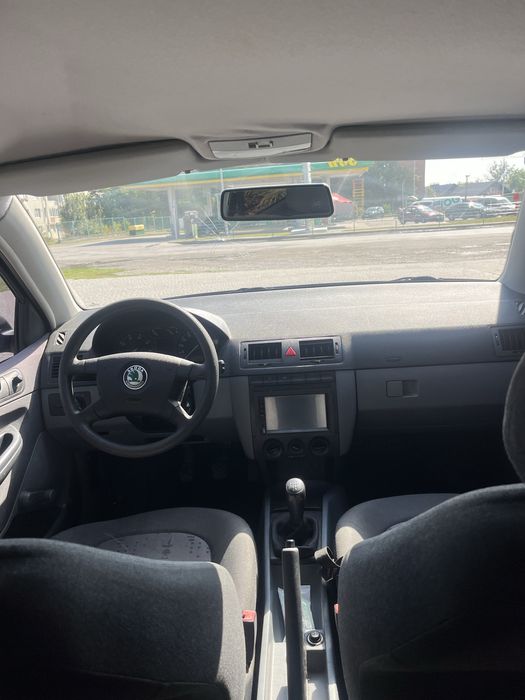 Продам  Scoda fabia 1.2