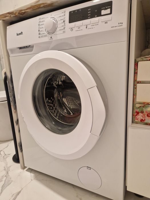 Máquina de Lavar Roupa KUNFT