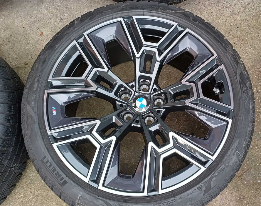 Koła zimowe 20" bmw 5 g60 g61 m-pakiet xdrive wz 939 jak nowe 24r