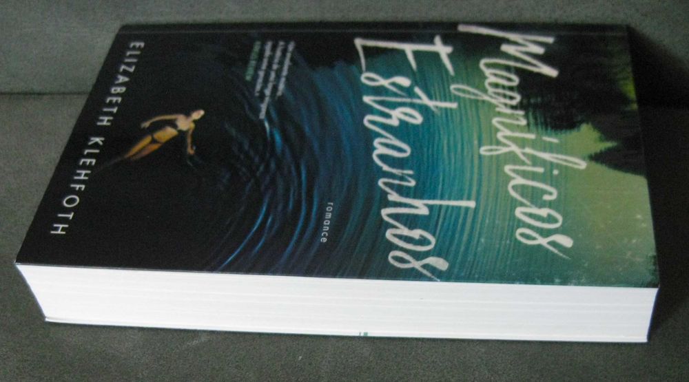 Magníficos Estranhos de Elizabeth Klenhfoth NOVO