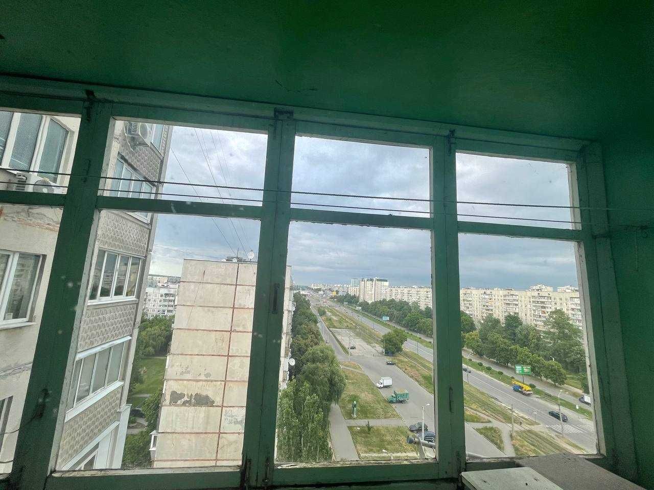 2к квартира Салтовка 522 м/р возле метро Студенческая