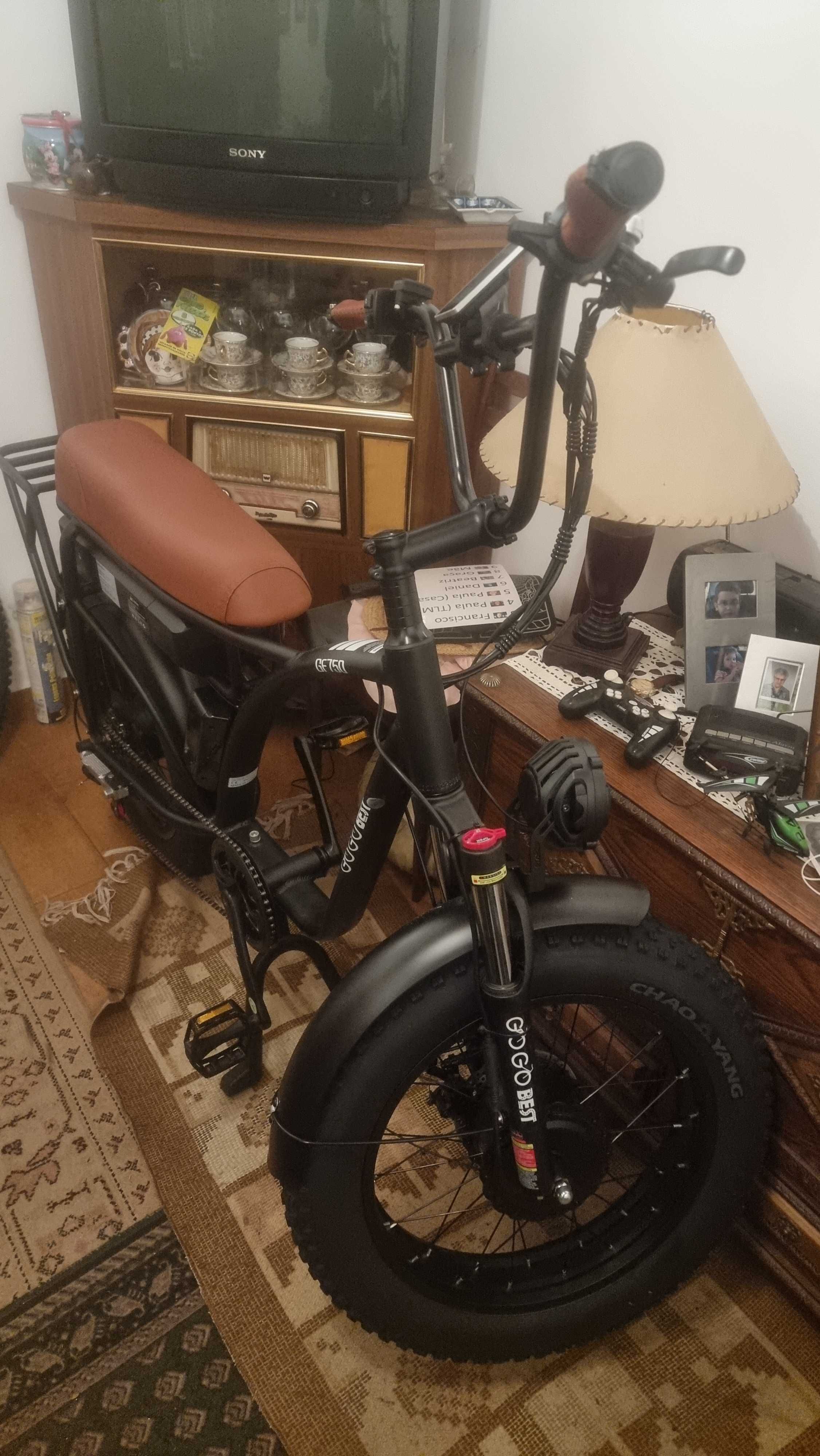 Bicicleta GF750 NOVA