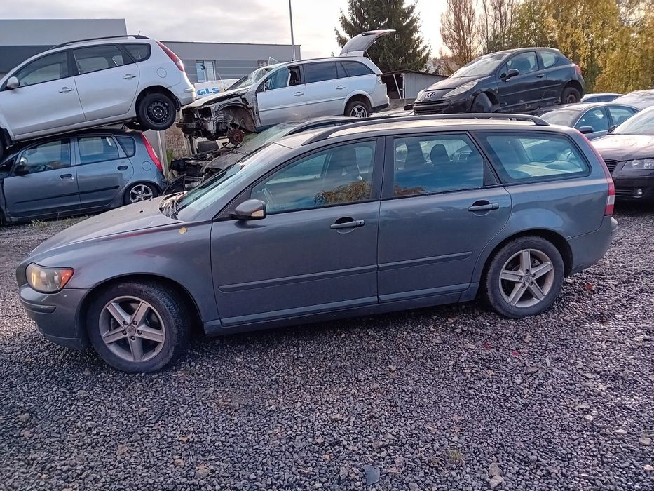 *VOLVO V50* Samochód na części
