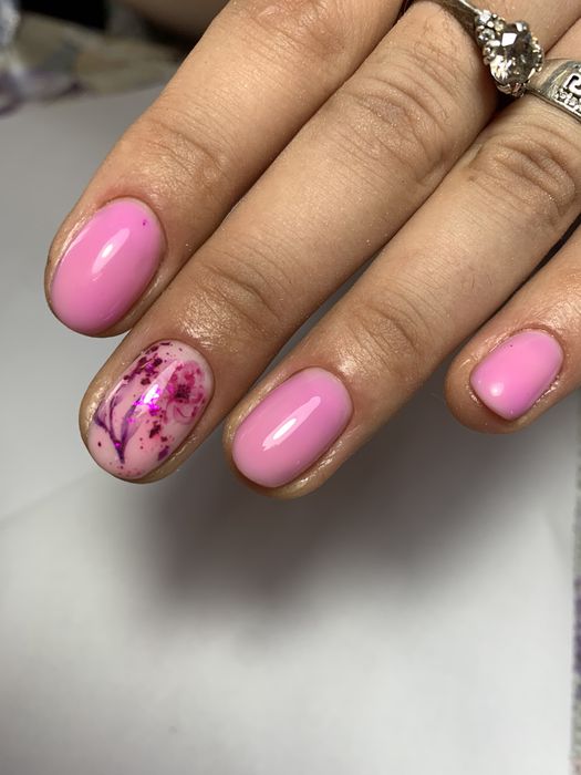 Манікюр,укріплення,покриття гель лак