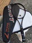 Raquete tenis com anti-vibrador
