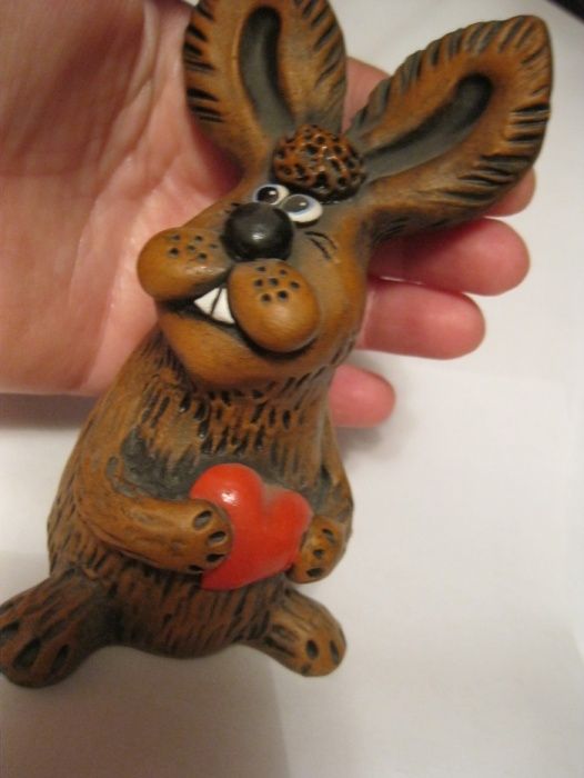 подарок сувенир 2023-год кролик глина фигурка статуэтка заяц сердце