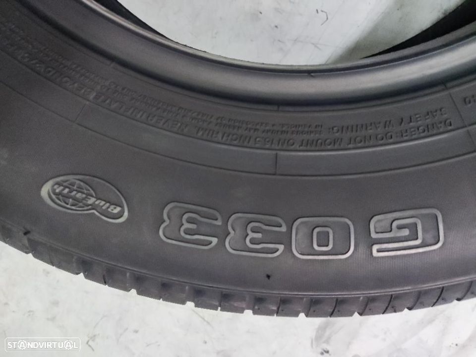 2 pneus semi novos 215-70r16 yokohama - oferta dos portes 120 EUROS