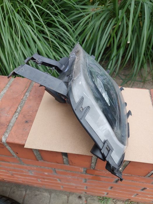 Halogen Lewy Przód Opel Astra J lV kombi 2011rok 13/293/622 L