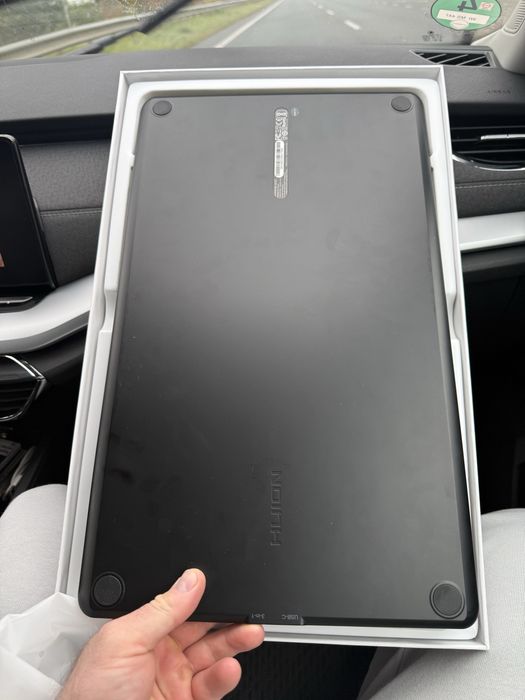 Графічний планшет Huion Kamvas 16 2021 рукавичка