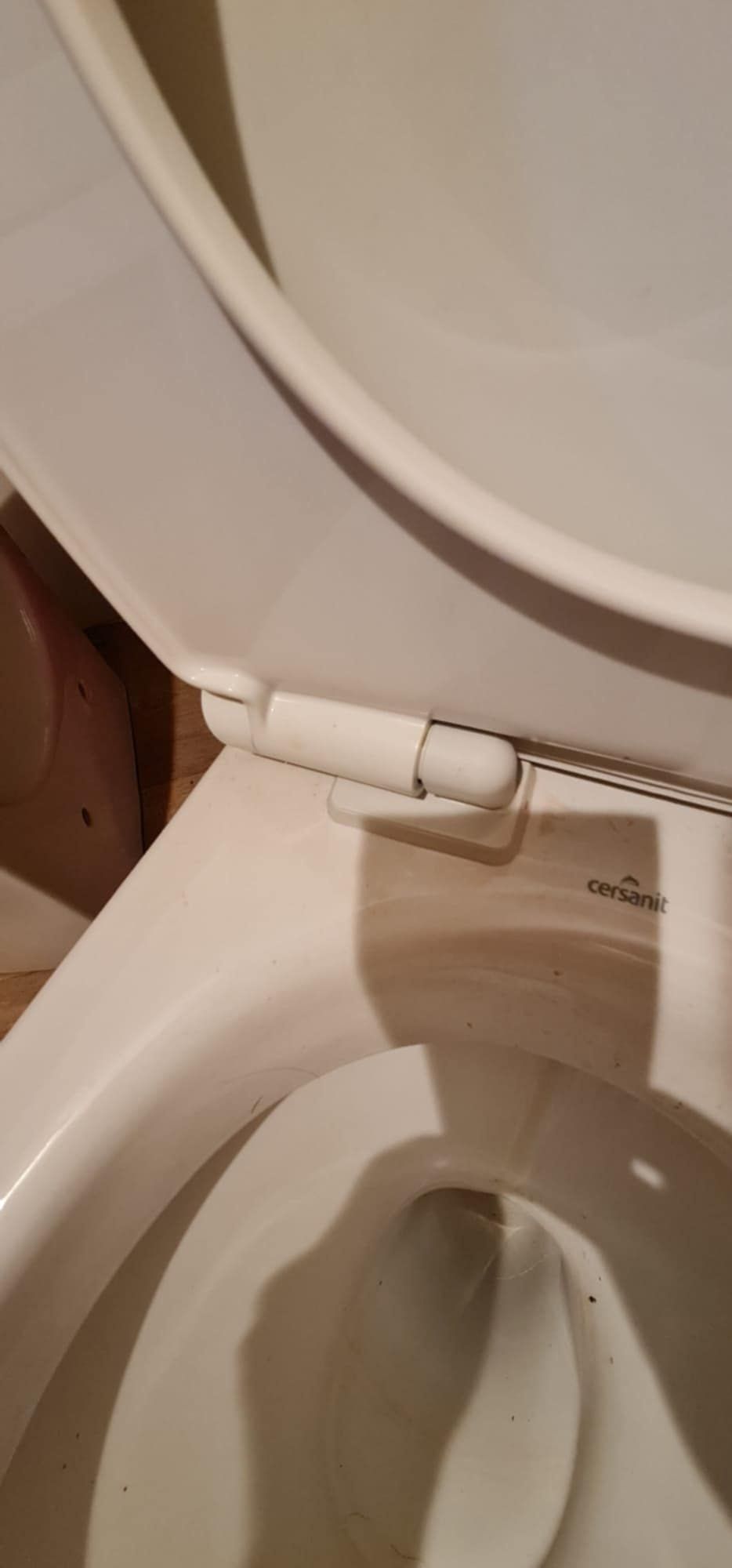 Kompakt WC Cersanit z deską wolnoopadająca