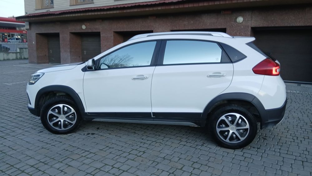 Продам кросовер Chery Tiggo 2 2021рік.