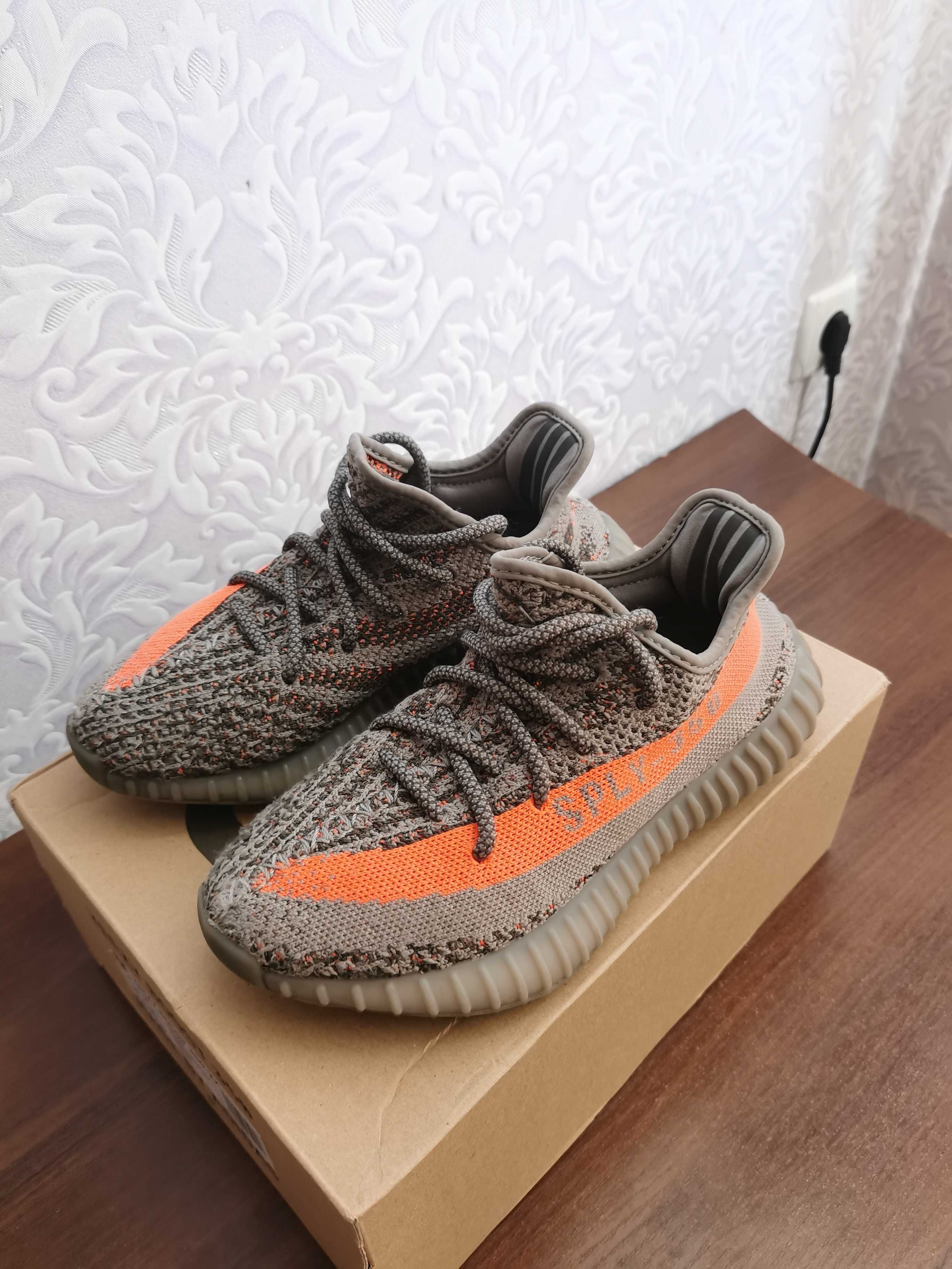 Кросівки Yeezy Boost 350 (36 S)