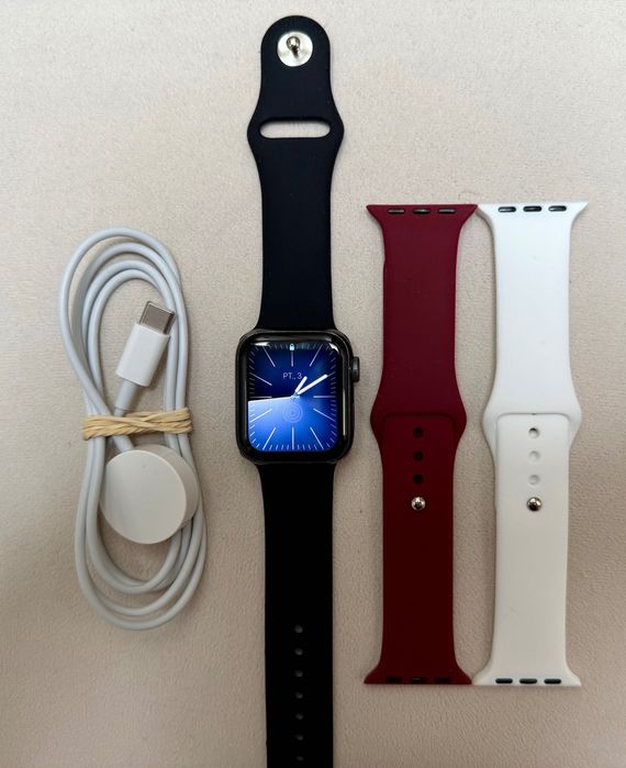 Apple Watch SE Nike + 40mm GPS