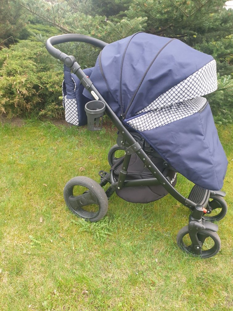 Wózek 3 w 1 + baza Isofix 100 zł Produkt Polski. Sojan. Bogate wyposaż