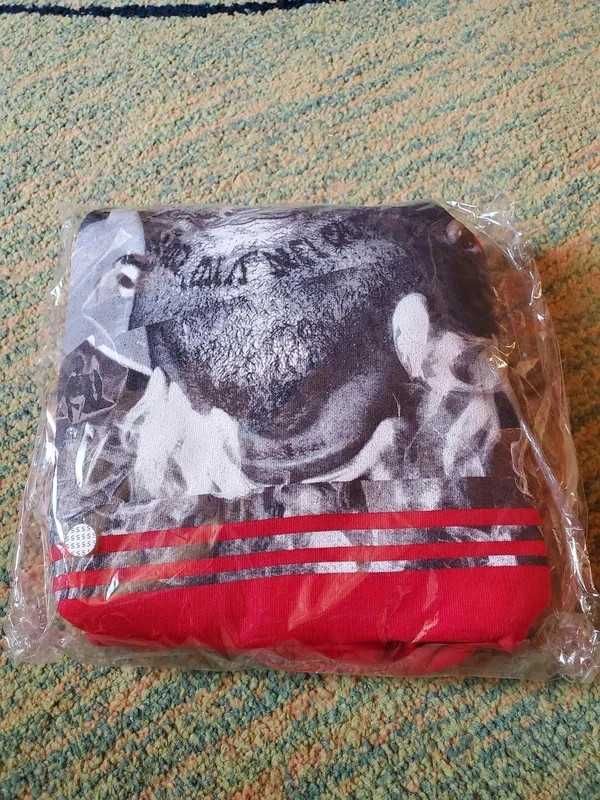 Bluza z kapturem - NOWA / 80% Bawełna / Rozmiar S / Okazja