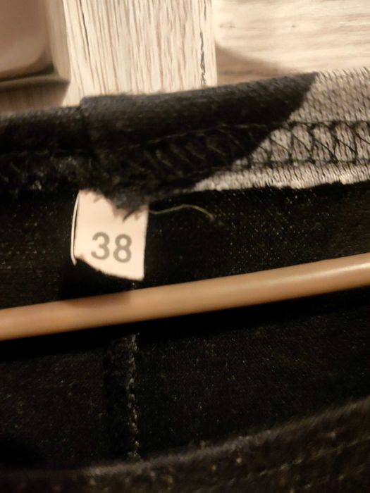 Sukienka dresowa rozmiar 38