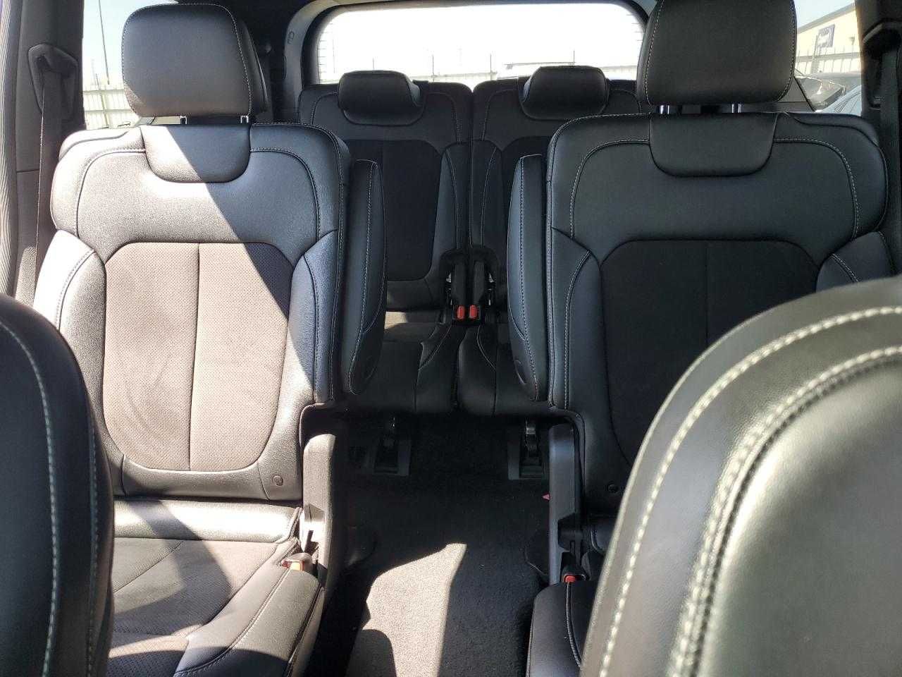 JEEP GRAND Cherokee L Laredo 2023
