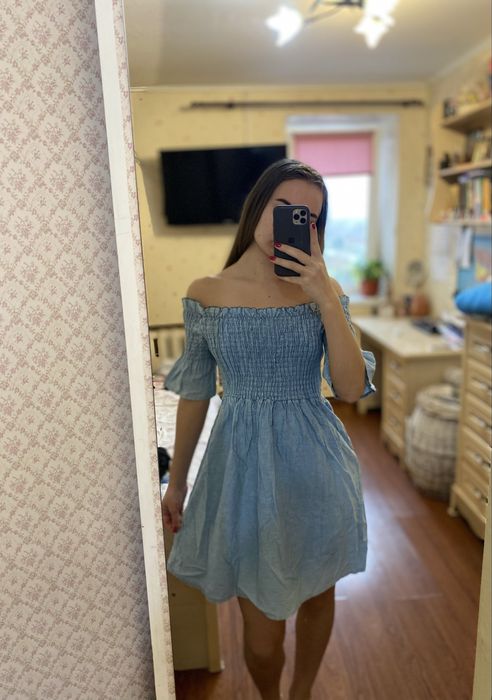 Летнее платье 100% хлопок,на резинке по колено , отличный сарафан