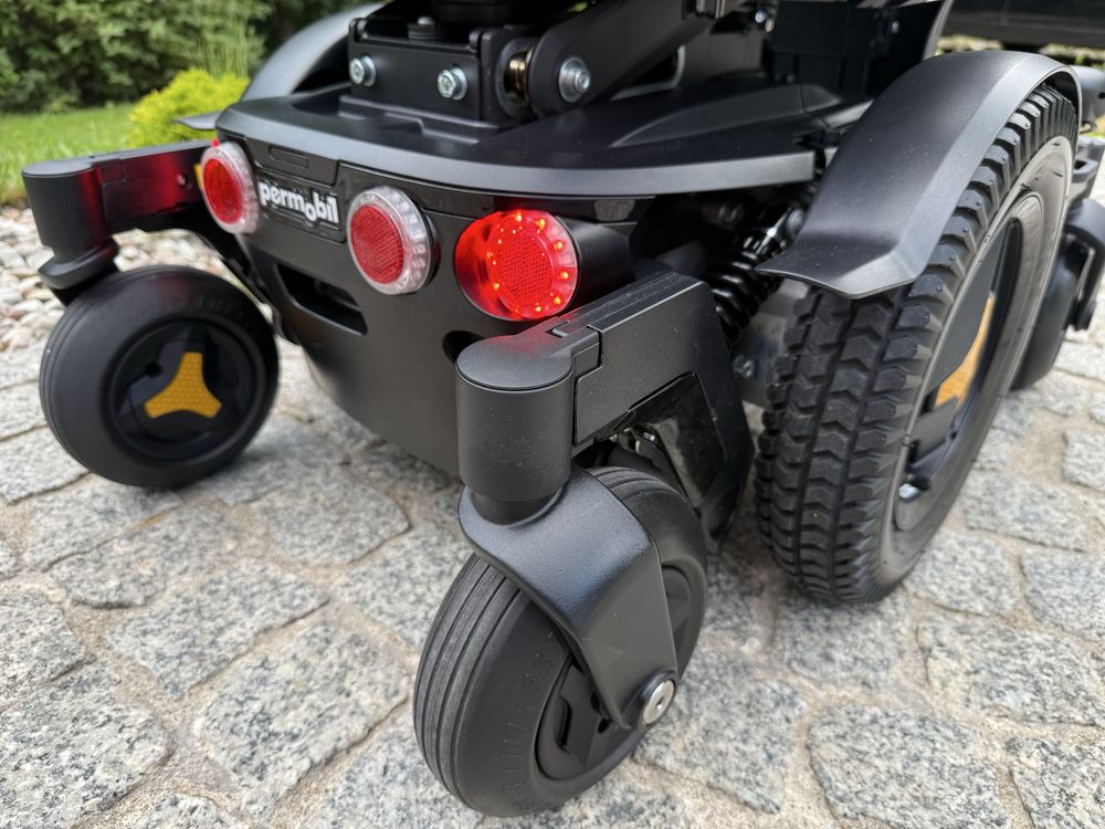 wózek inwalidzki elektryczny Permobil M3 Corpus tylko 15km Full opcja!
