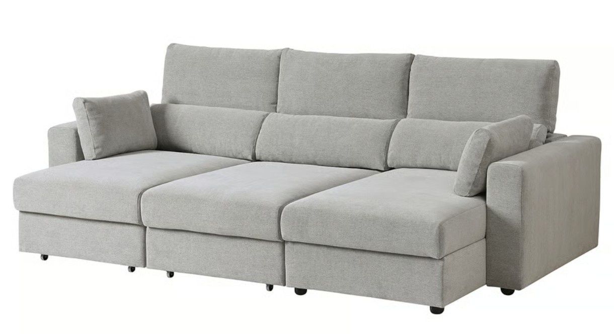 Sofá com Chaise Longue, 4 meses de uso.