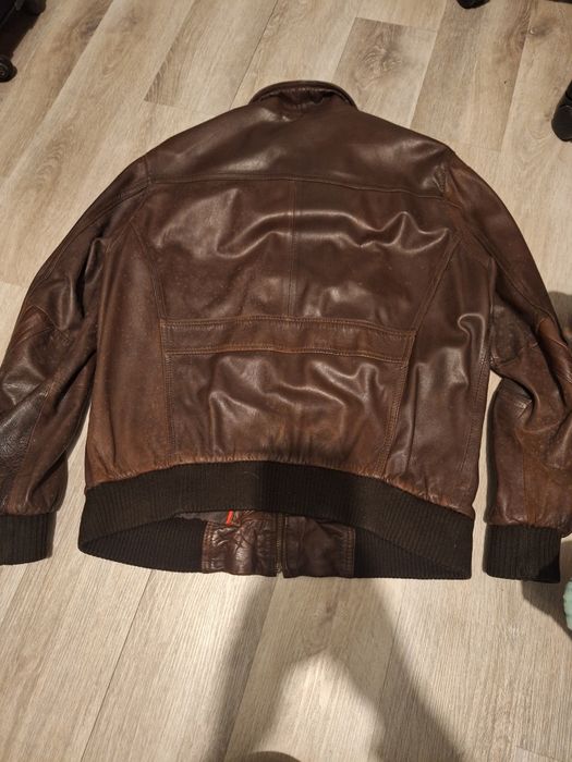 Casaco de cabedal para homem