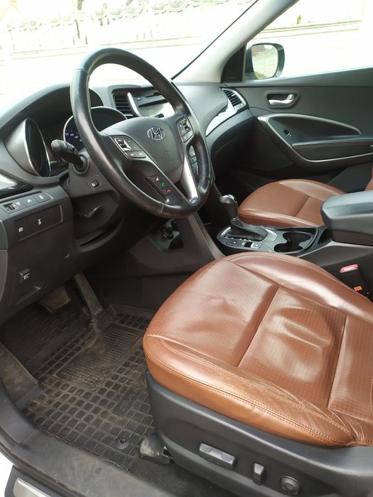 Продам автомобиль. Hyundai SANTA FE 2013 р.в. Максимальна комплектація