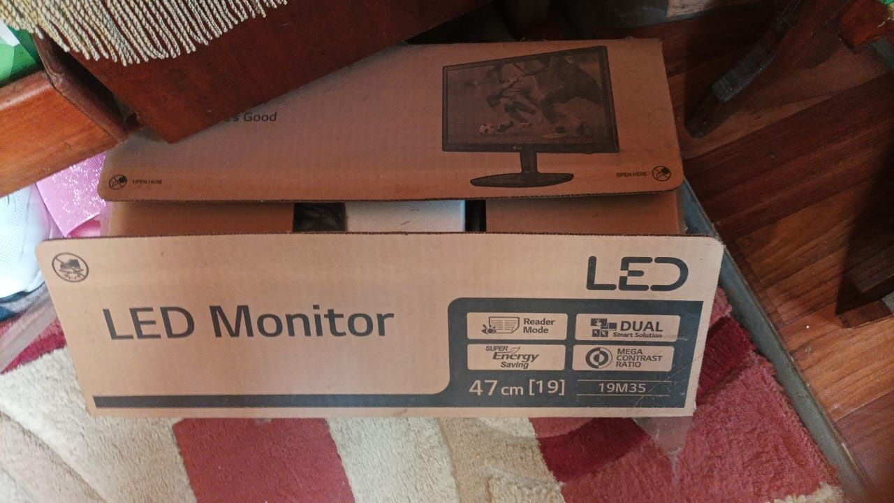 Монітор led 19" lg 19m35