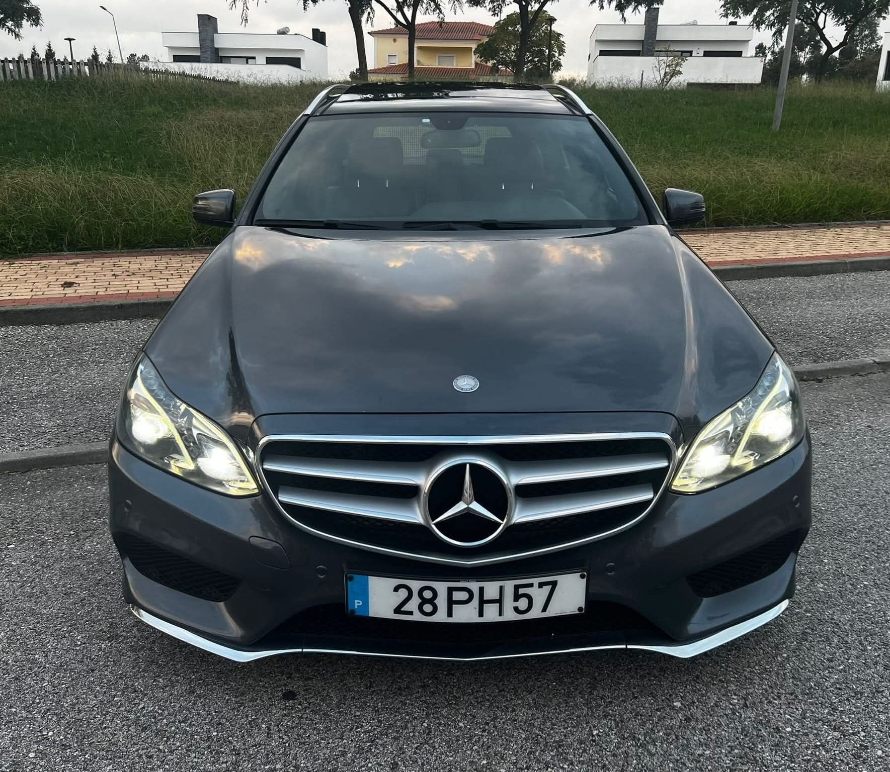 Mercedes E350 bluetec 9G-TRONIC AMG full extras aceito retoma