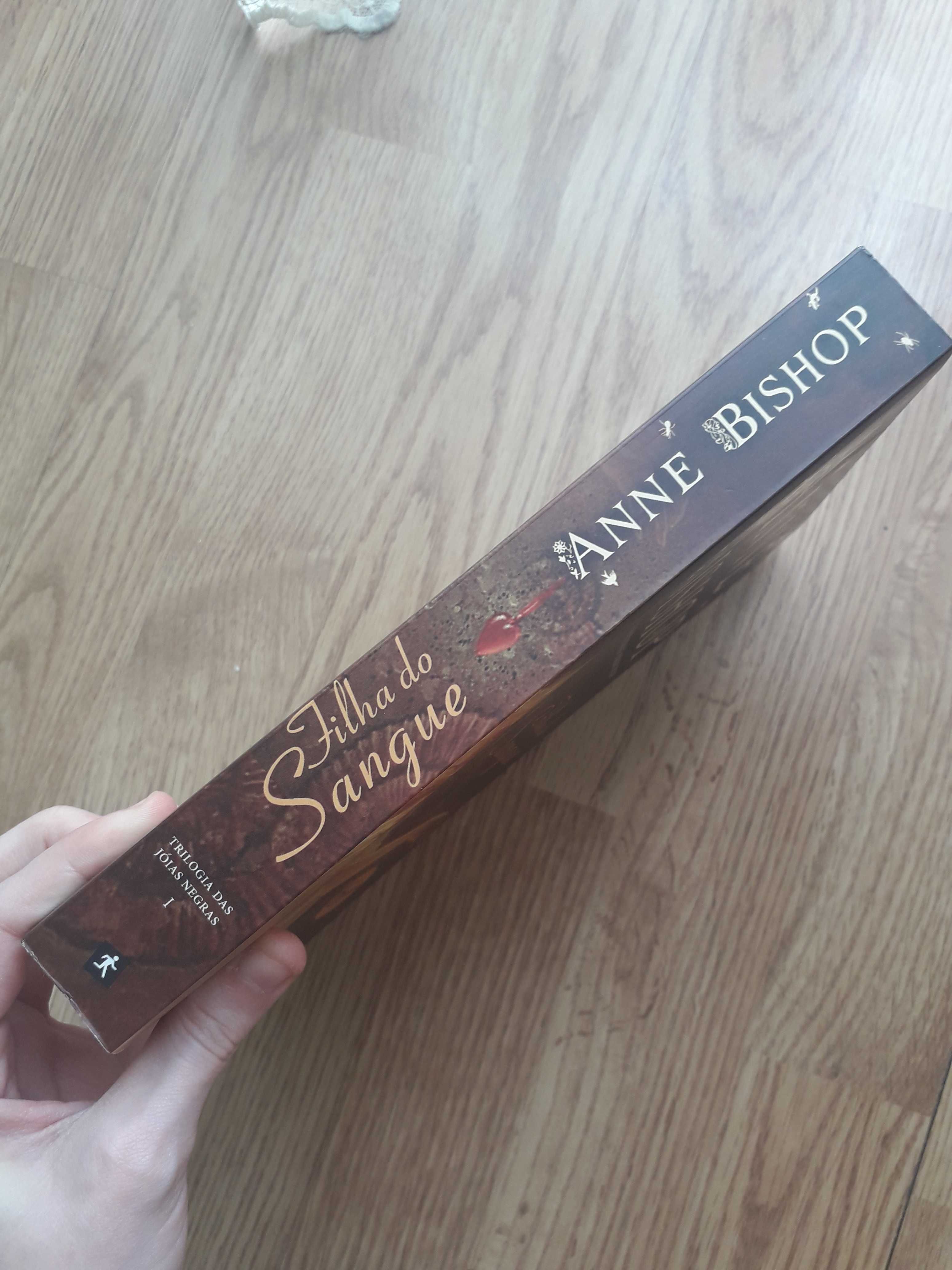 Anne Bishop - Filha do sangue