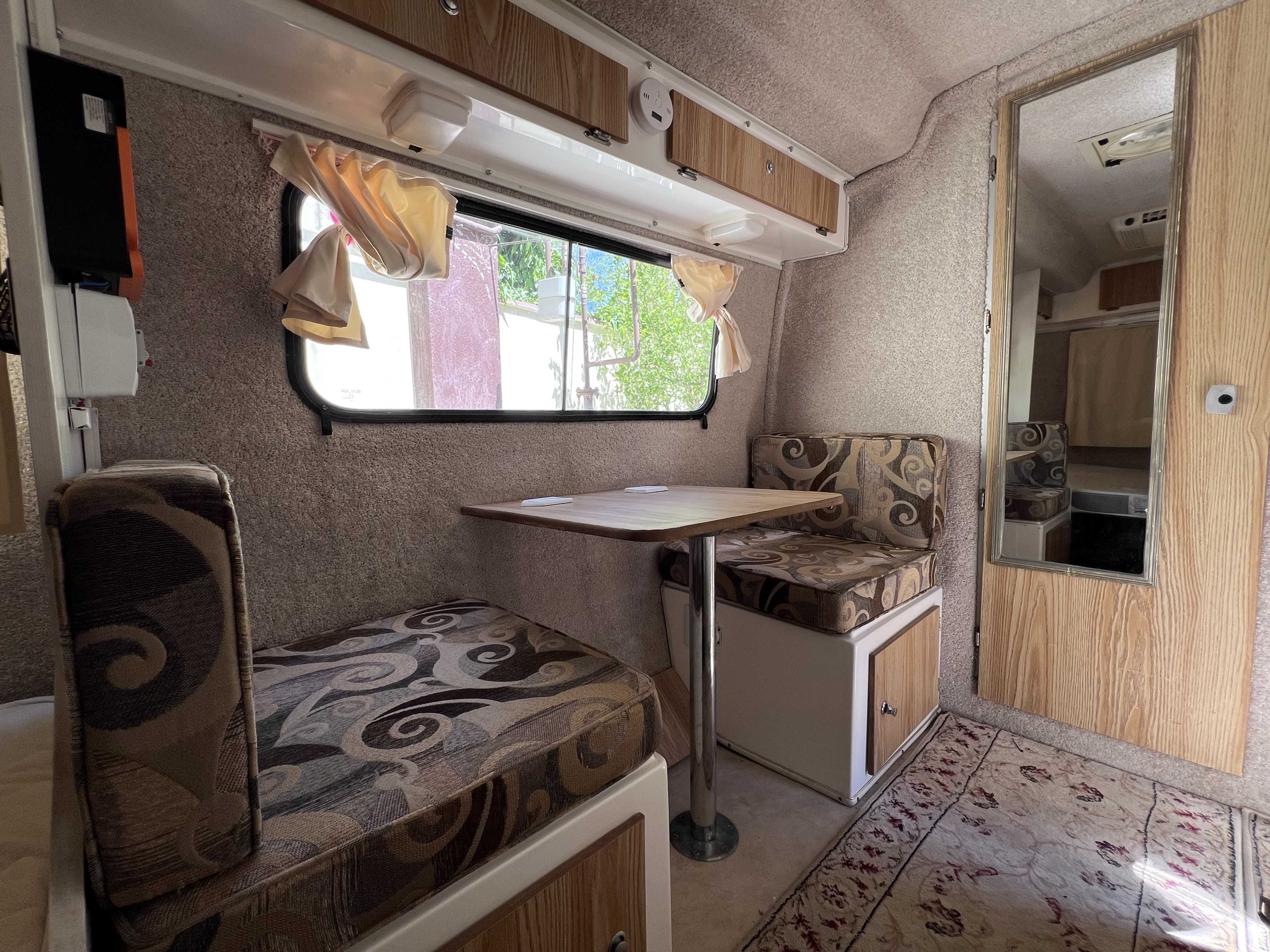 автодом Casita Spirit Deluxe 17ft склопластик
