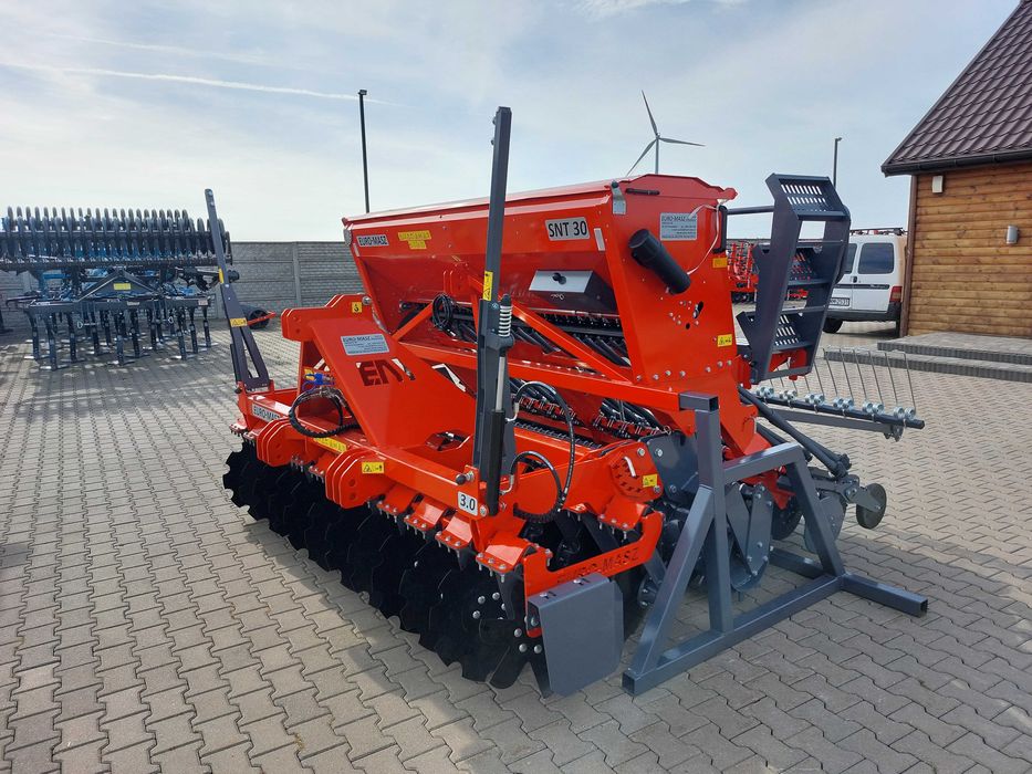 Siewnik Zbożowy Agregat Zestaw Uprawowo-Siewny EURO-MASZ 3m talerzowy