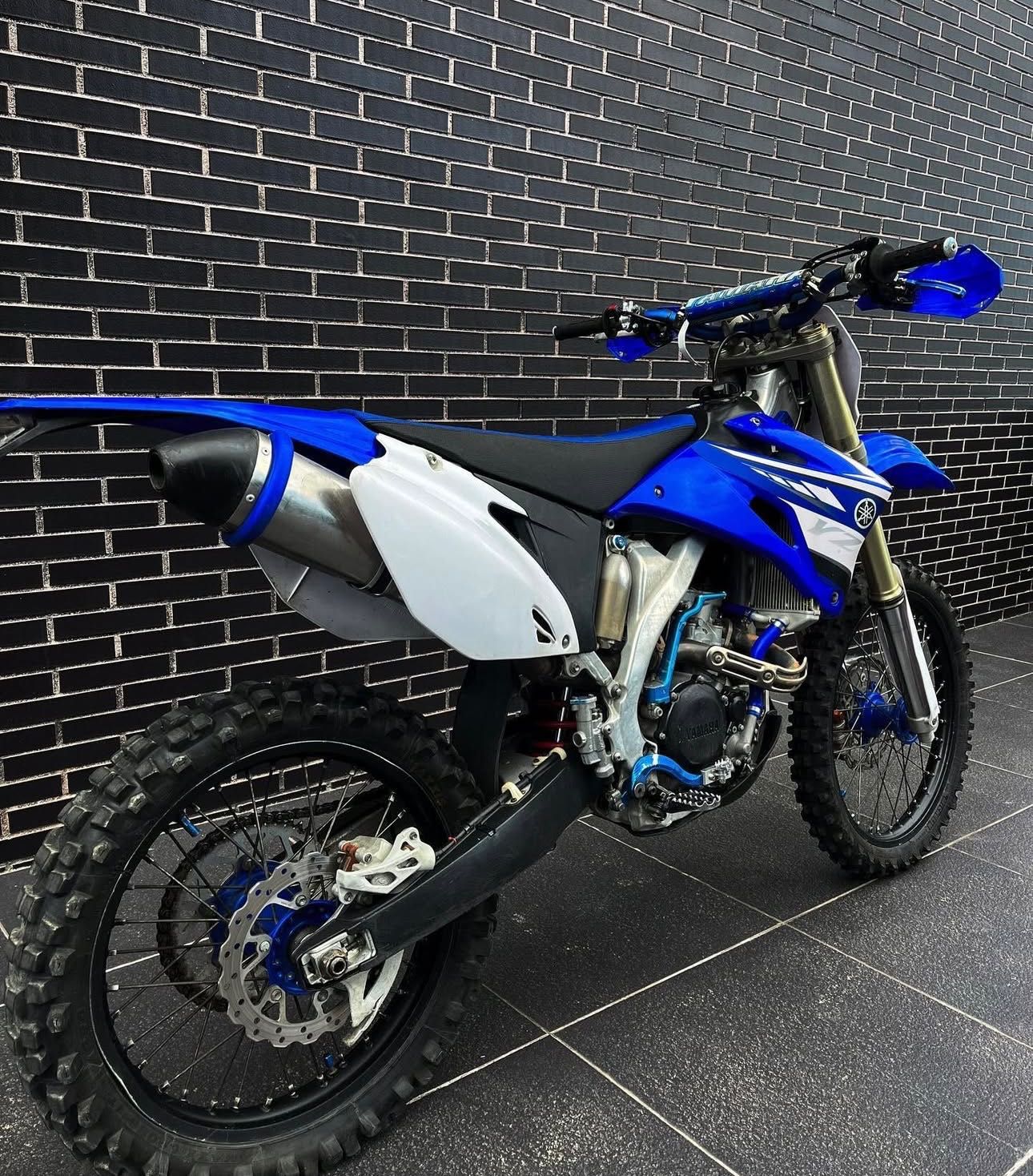 Yamaha YZ250F 2010 matriculada