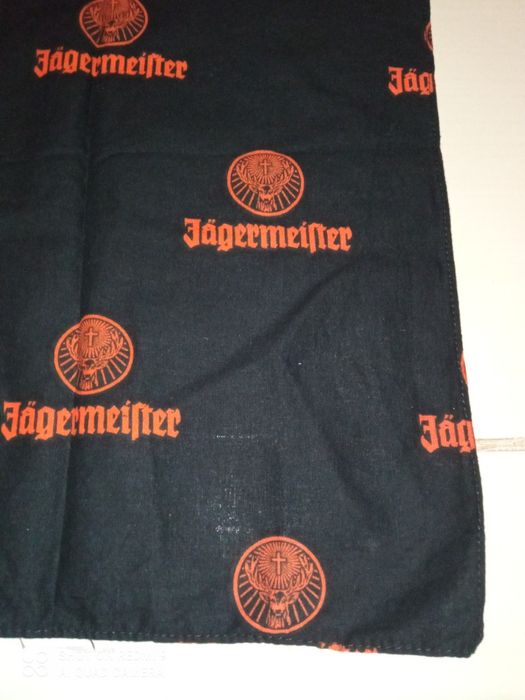 Бандана Jagermeister. Розміри : 52 см. Х52 см.