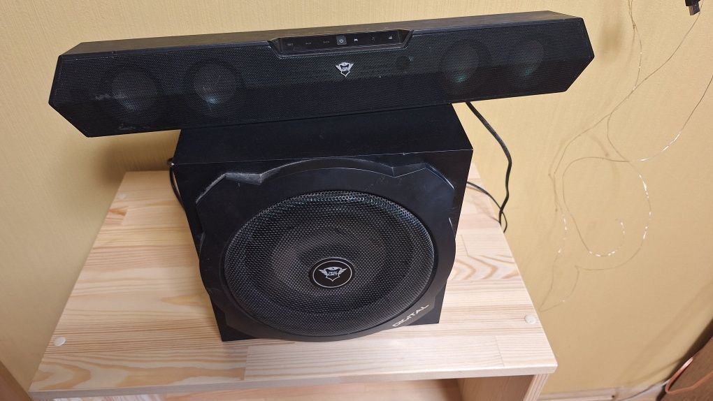 Акустика колонки саундбар Trust GXT 668 Tytan black 2.1