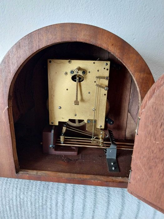 Zegar kominkowy połówkowy