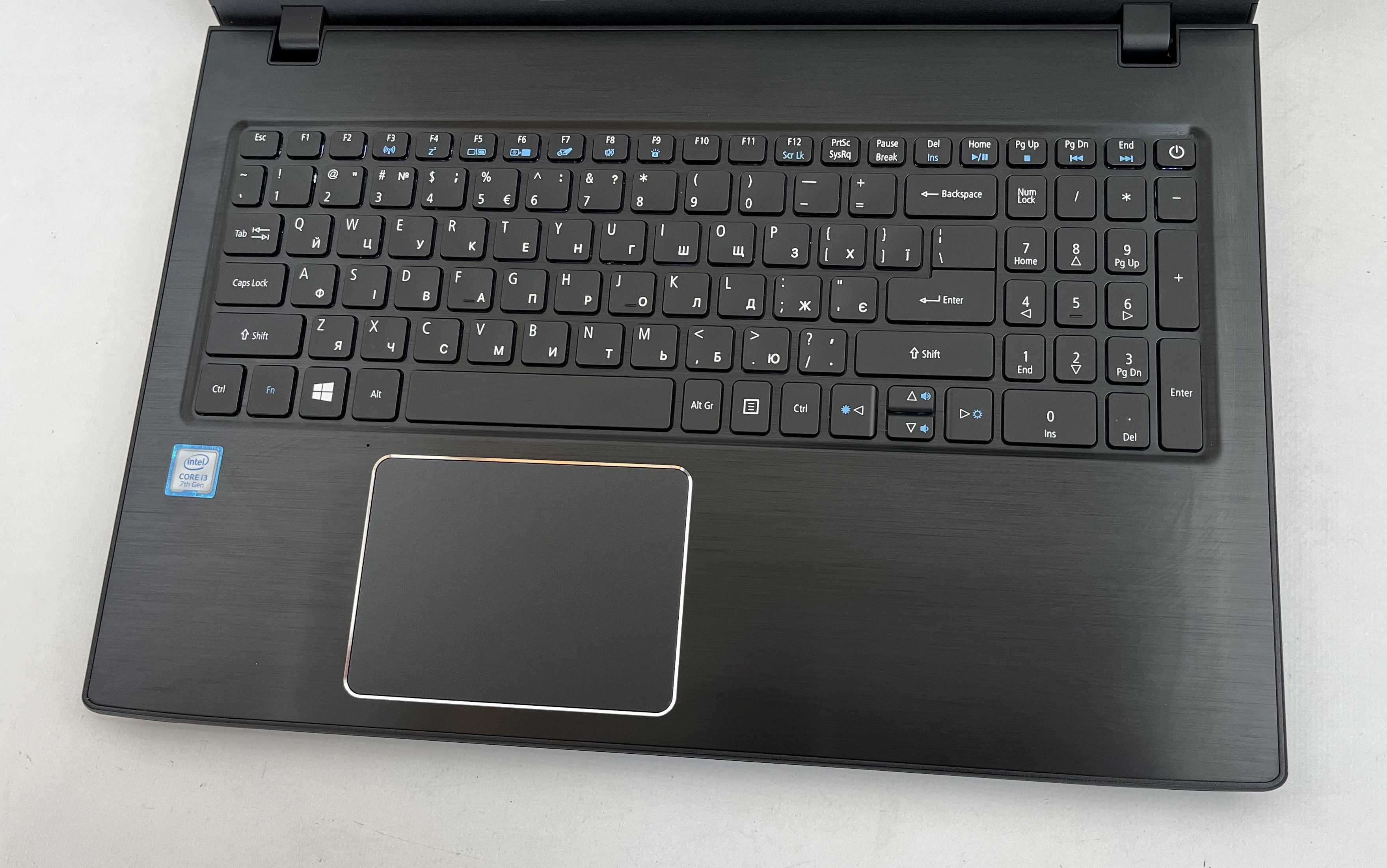Ноутбук Acer Aspire E5-575