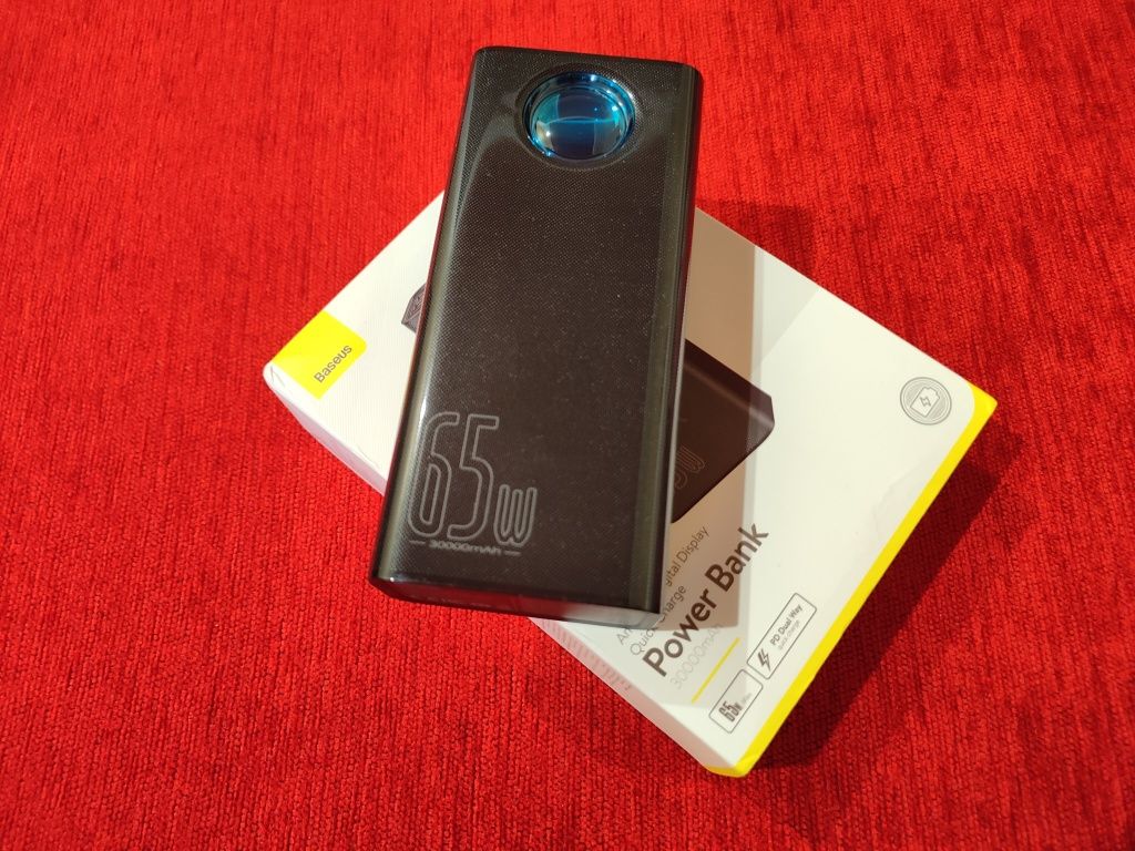 Повербанк Baseus Amblight 30000mAh.