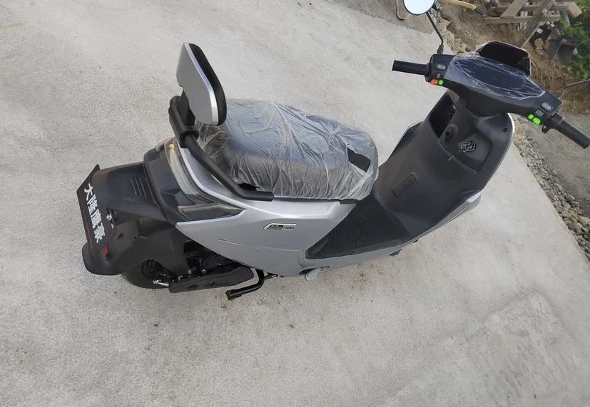 Елетричний скутер Ninebot 2500вт