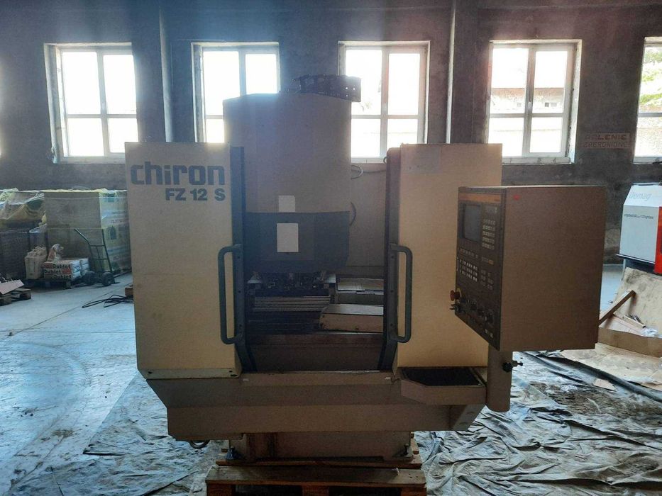 Frezarka CNC CHIRON FZ 12 S