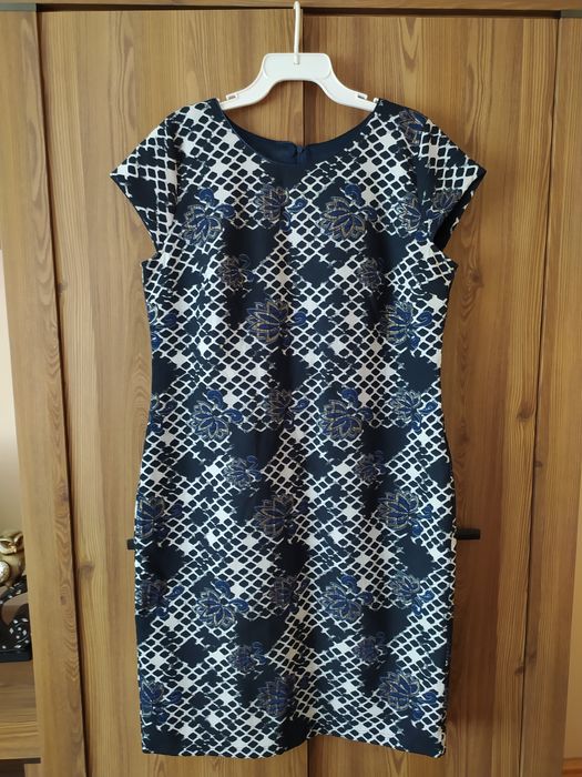 Elegancka sukienka plus size rozmiar 48/50
