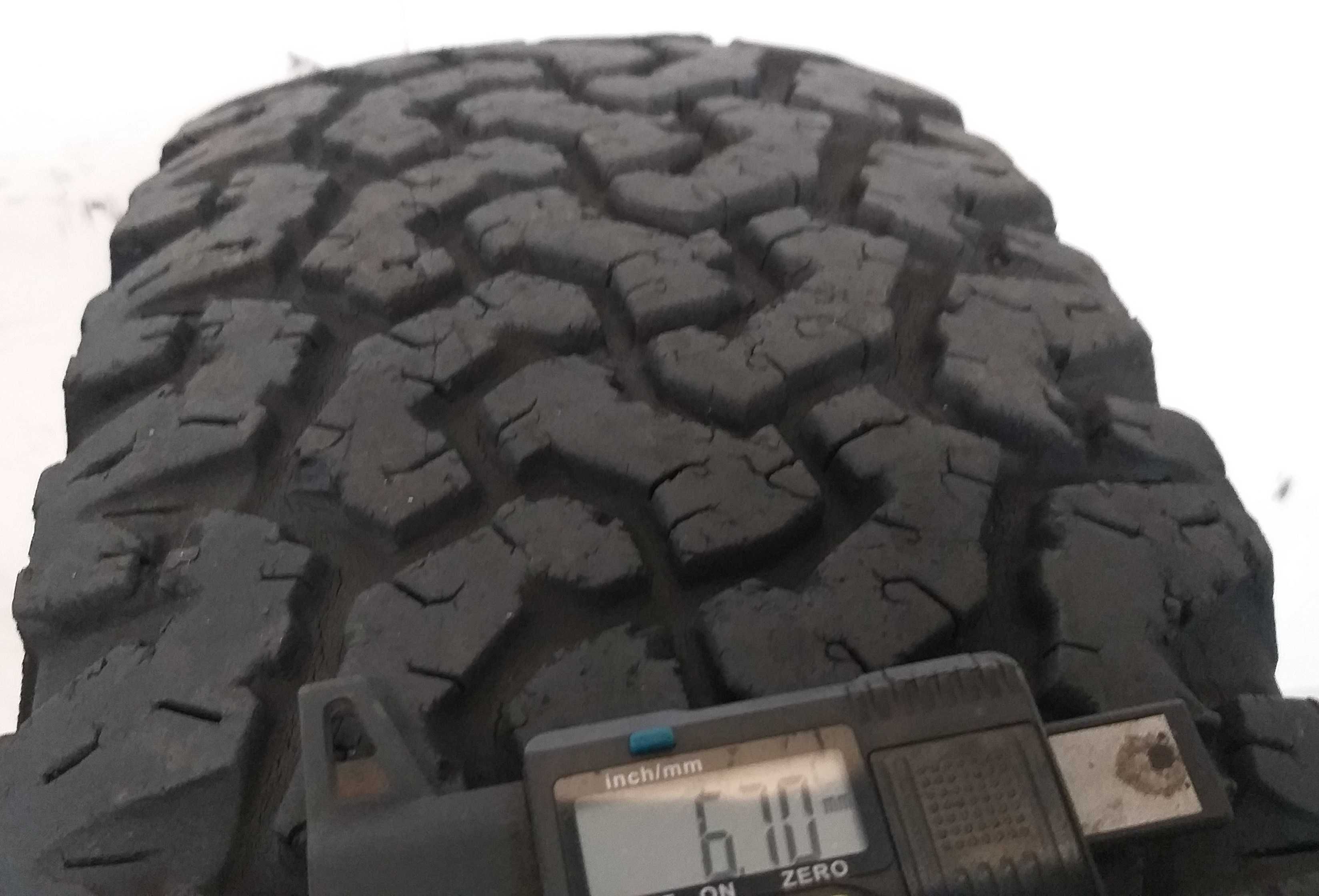 Szt2389M Sztuka 235/85R16 BF-GoodRich All-Terrain T/A KO