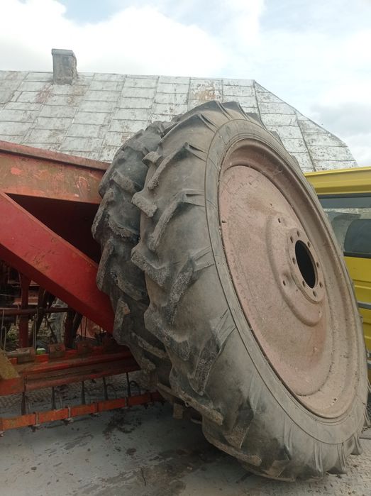 Розборка тракторів ЮМЗ та МТЗ