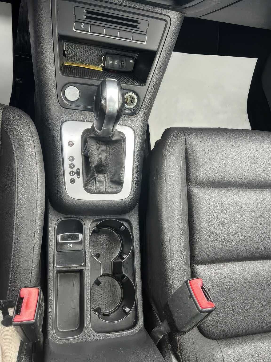 2015 Volkswagen Tiguan SE