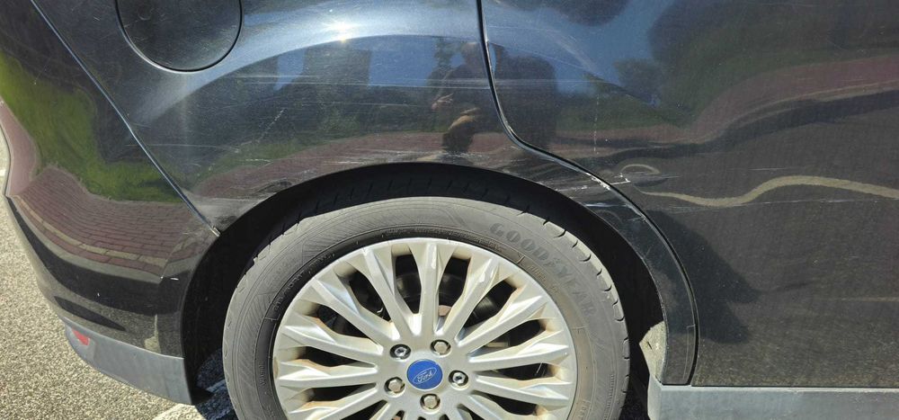 Ford C-MAX 1.6 TDCi Titanium (5 Lugares) - Março 2012