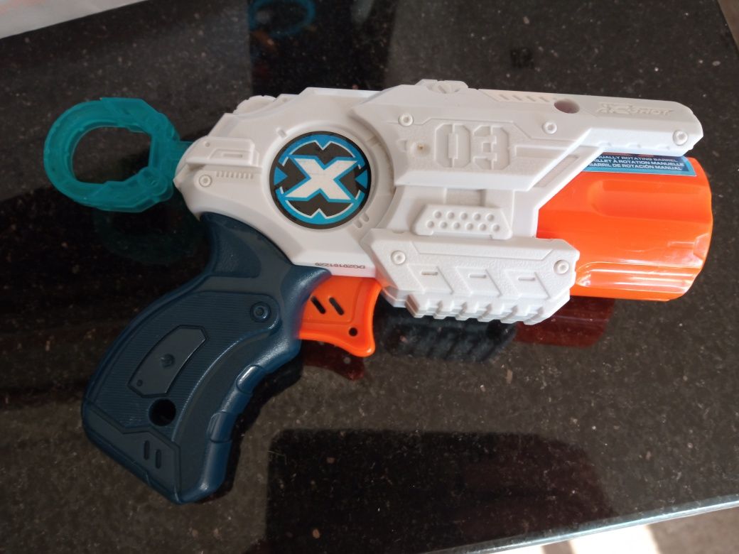 Pistola de dardos Nerf